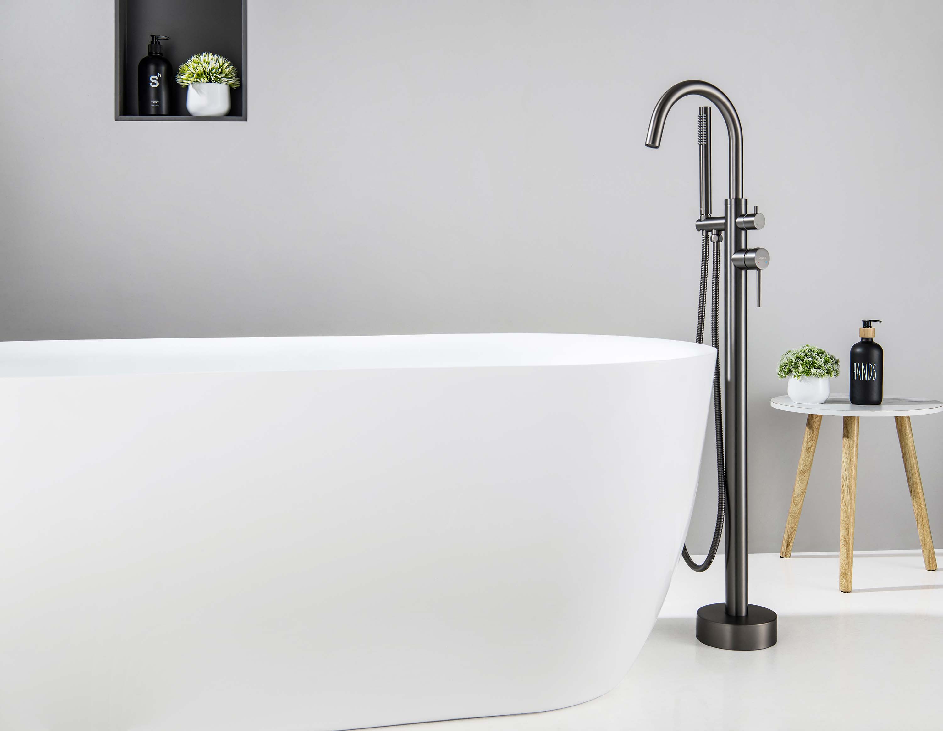 Смеситель Aquatek Европа AQ1345BGM для ванны напольный