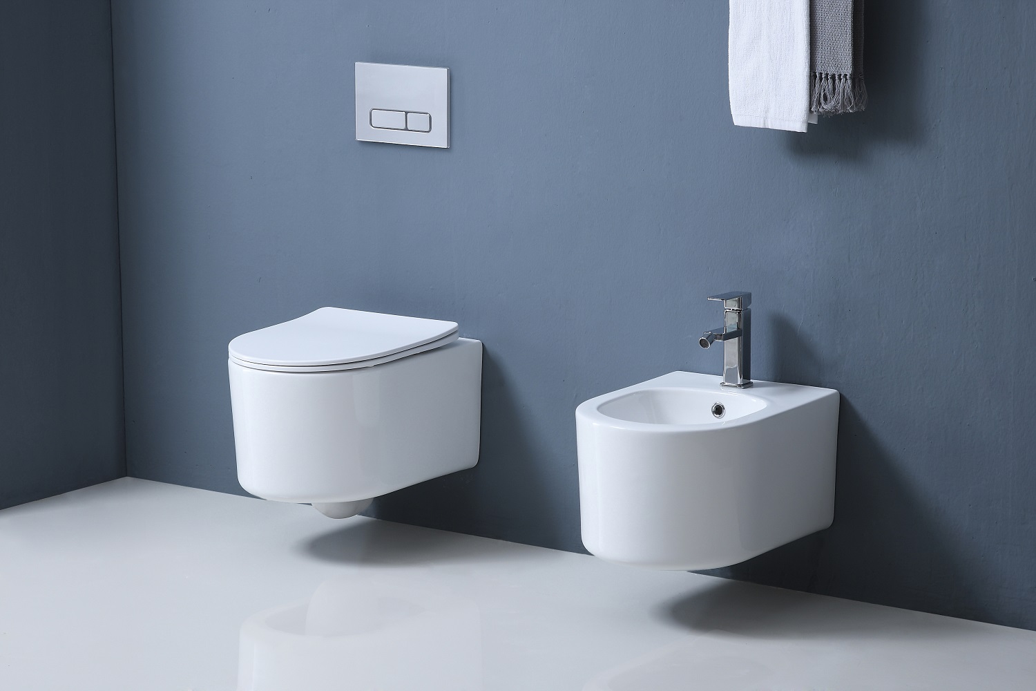 Унитаз подвесной безободковый Aquatek Мия AQ2004T-00 с сиденьем Soft Close