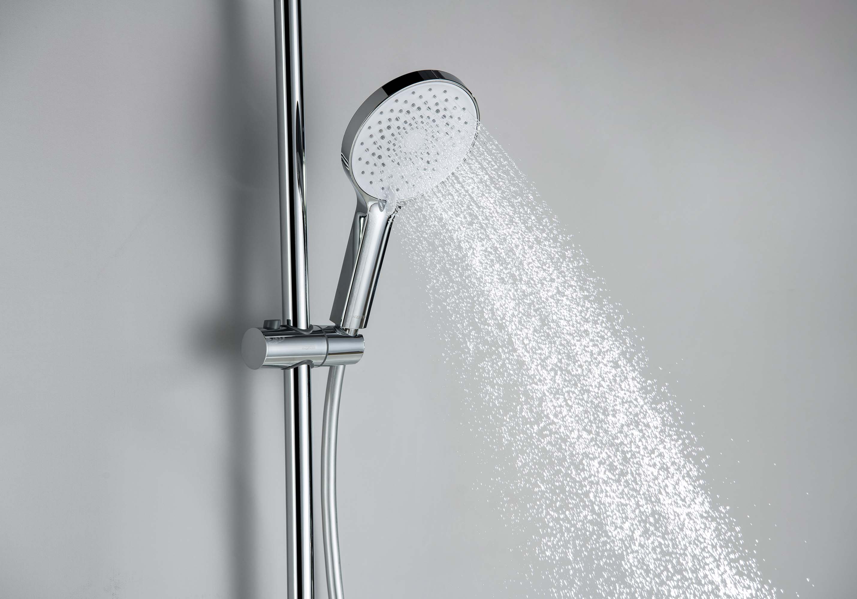 Комплект для ванны и душа Aquatek Лугано AQ1748CR