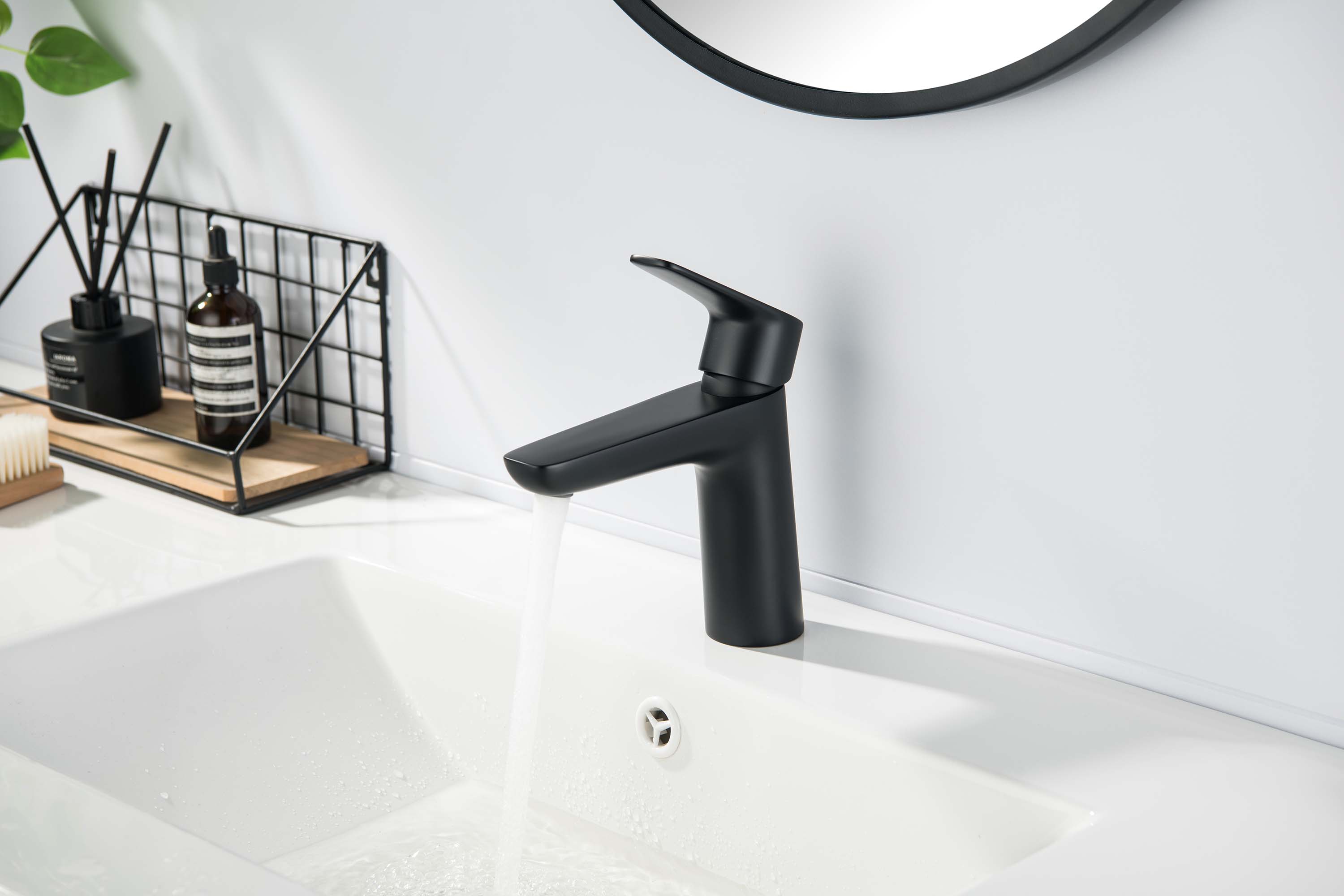 Смеситель Aquatek Бетта 98 AQ1110MB для раковины