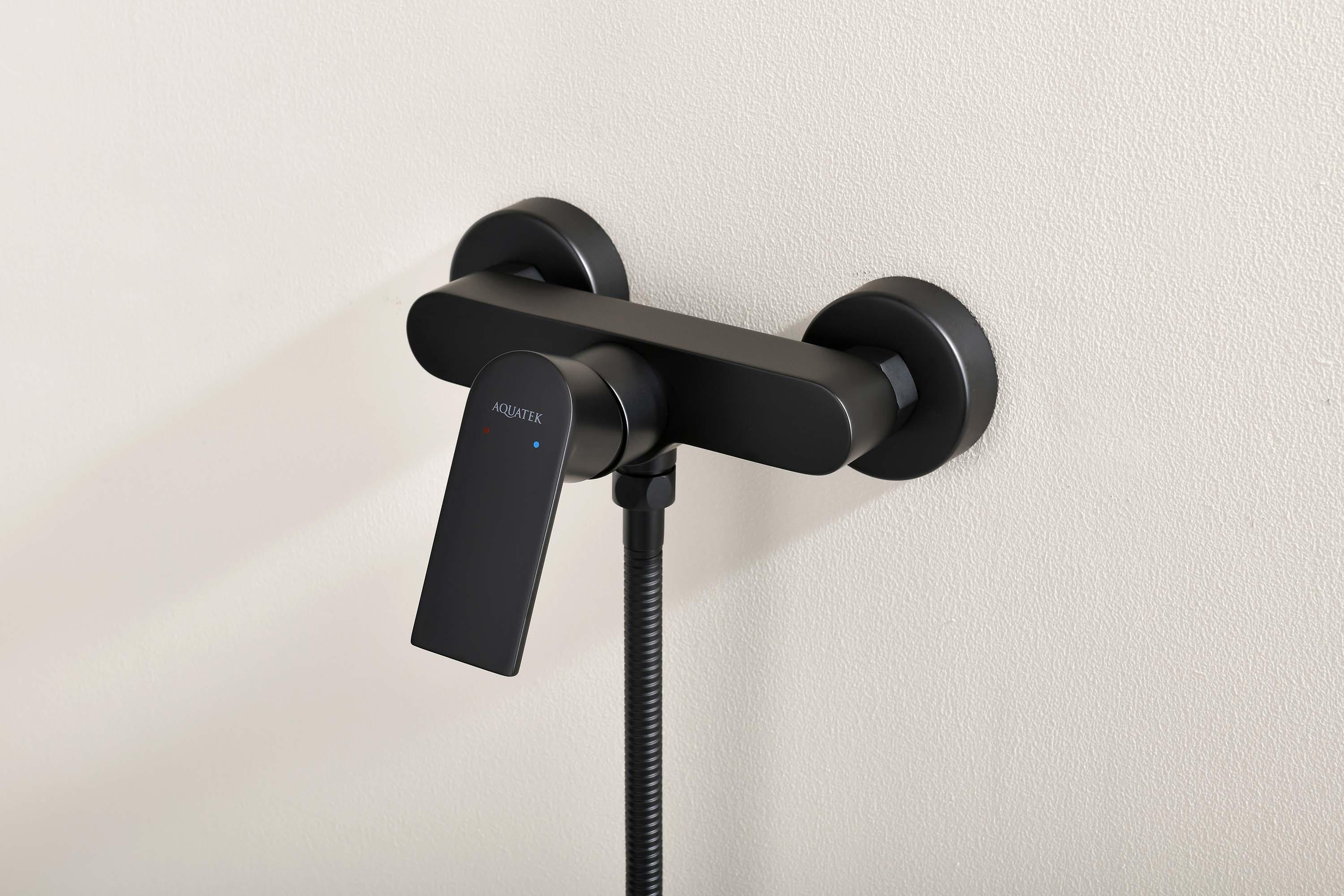 Смеситель Aquatek Лира AQ1460MB для душа