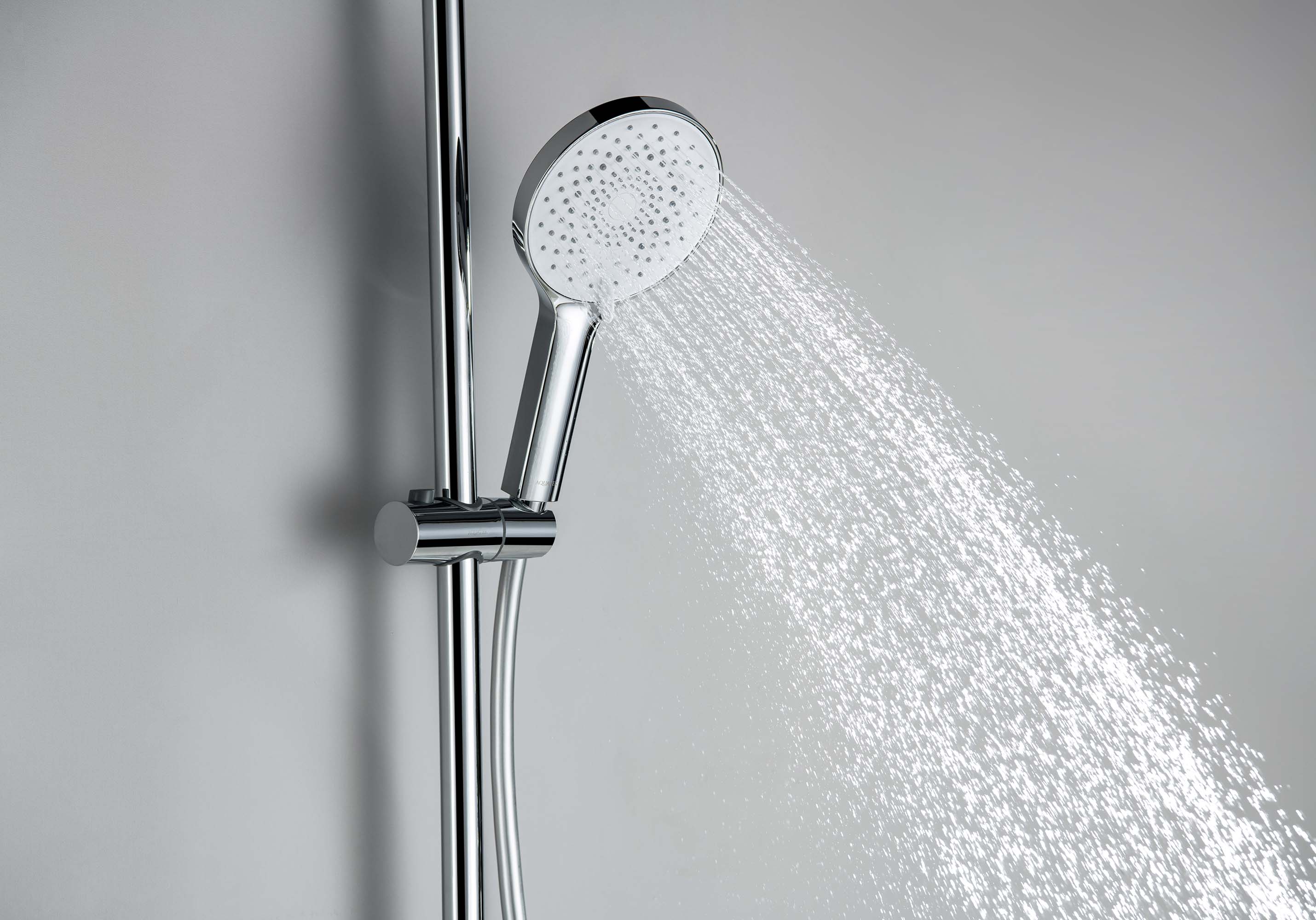 Комплект для ванны и душа Aquatek Лугано AQ1748CR