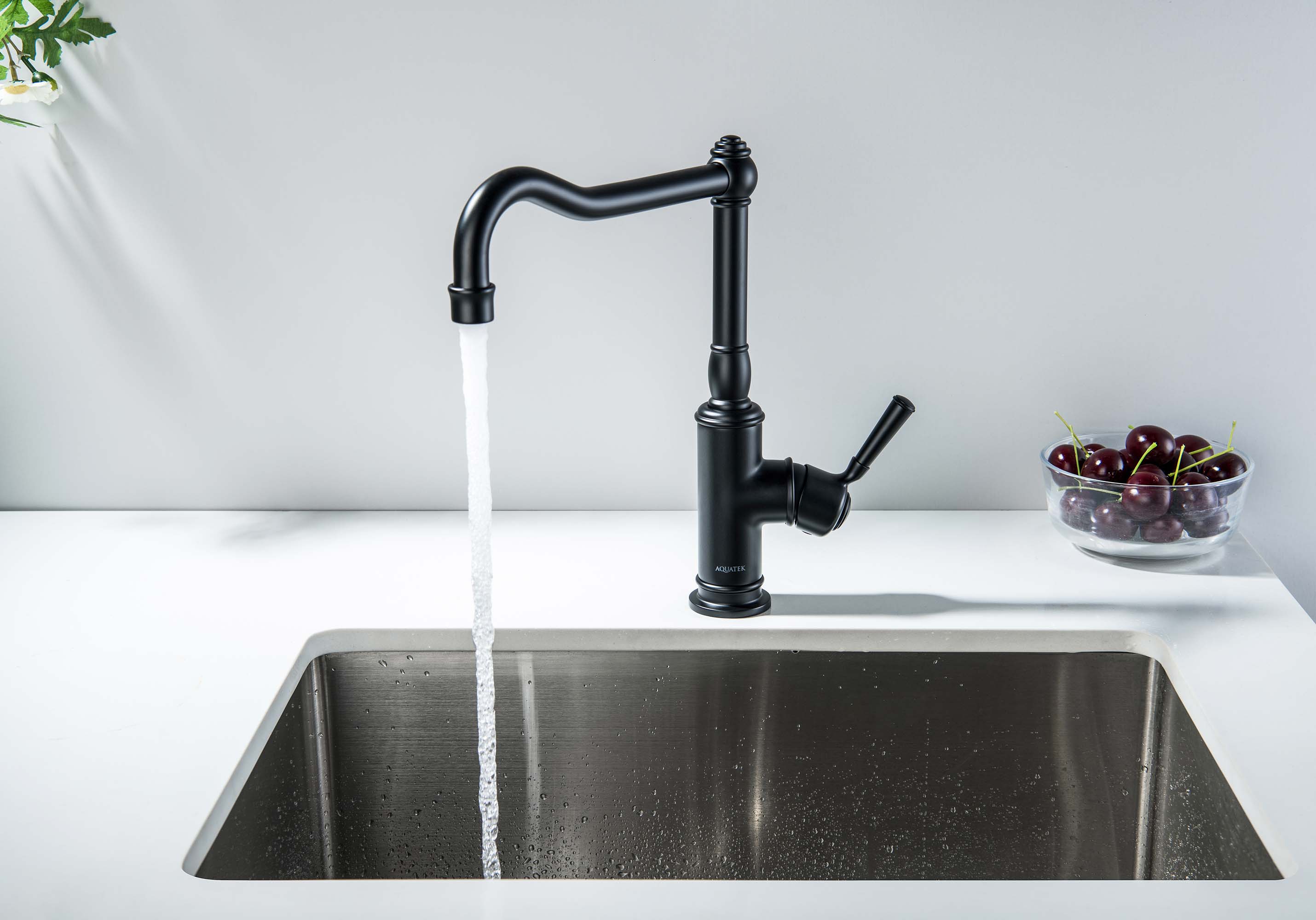 Смеситель Aquatek Классик AQ1580MB для кухни