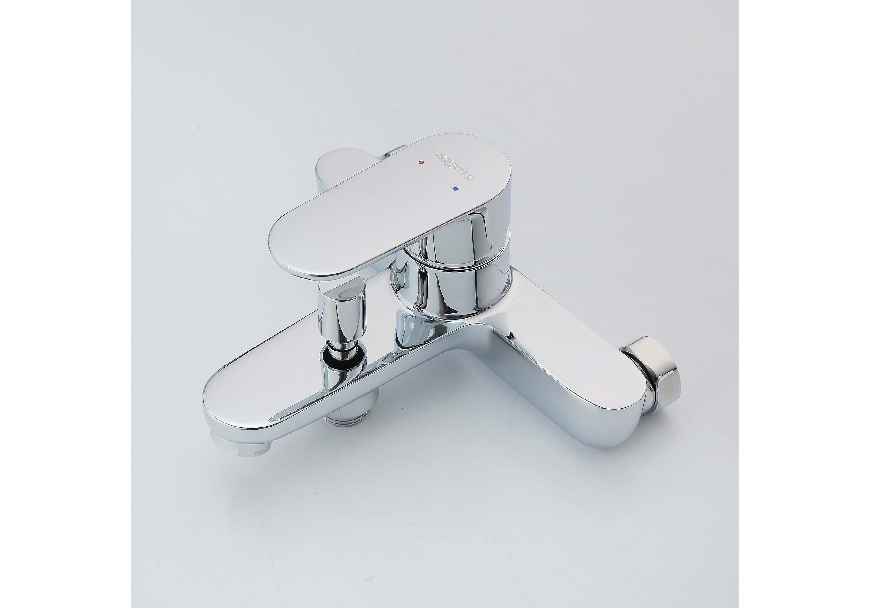 Смеситель Aquatek Ника AQ1840CR для ванны