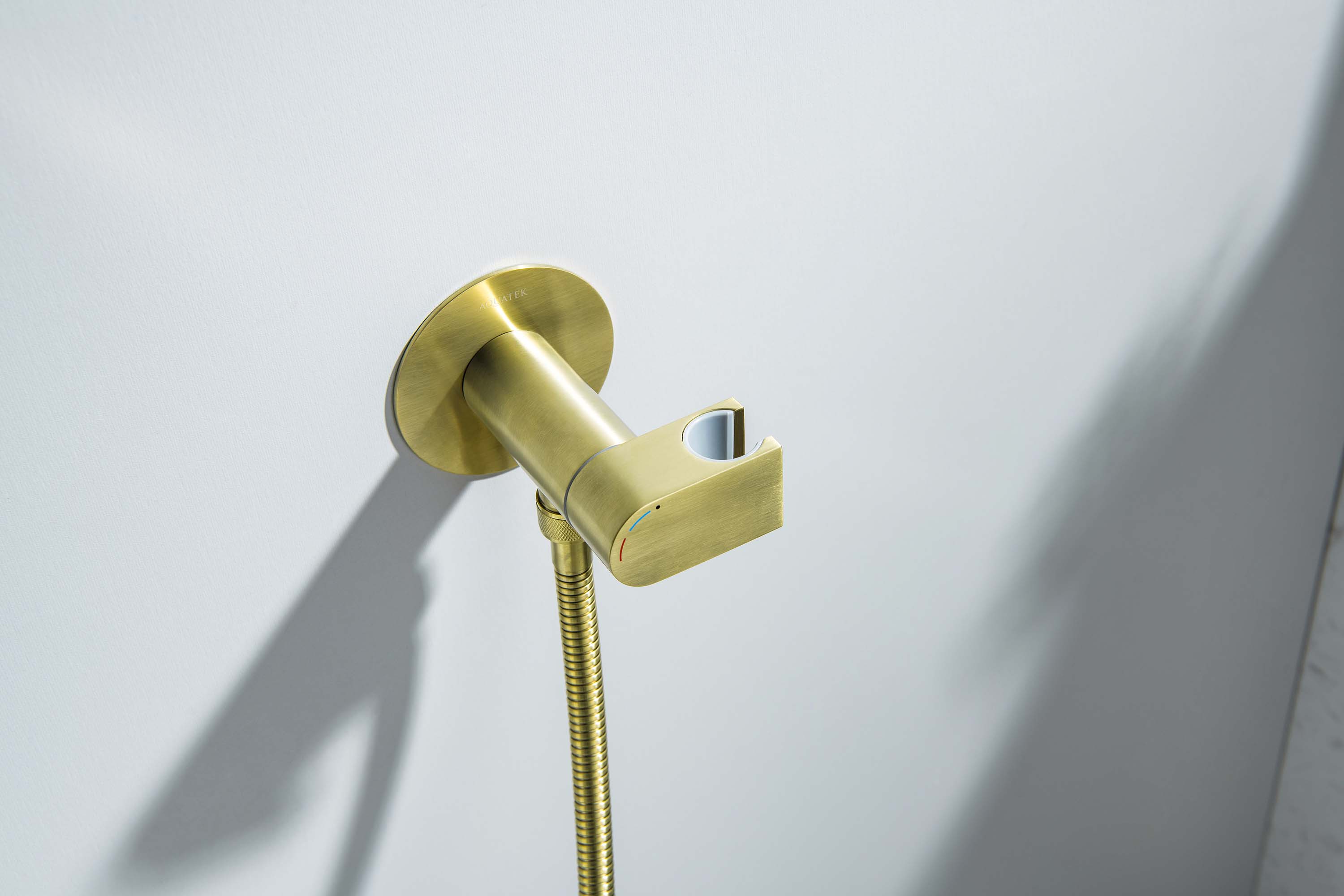 Гигиенический душ со смесителем Aquatek Оберон AQ1024BG