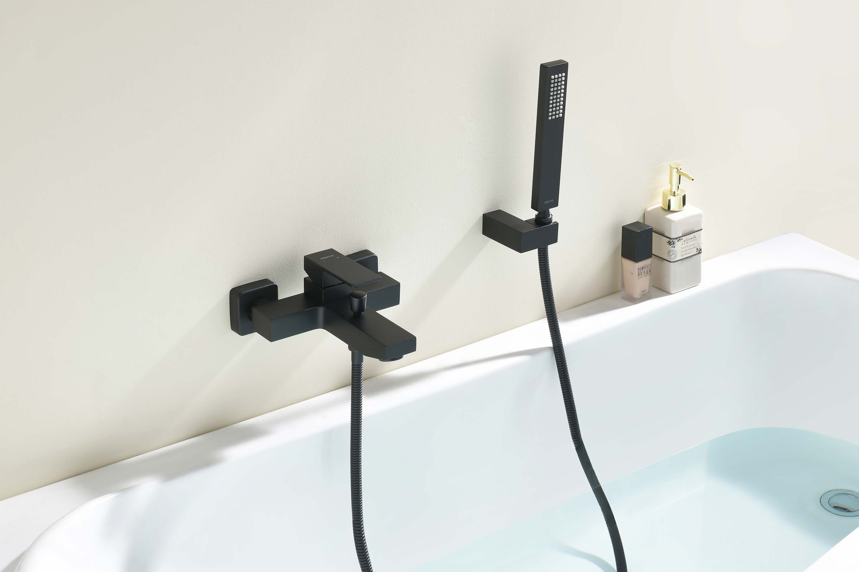 Смеситель Aquatek Либра AQ1640MB для ванны