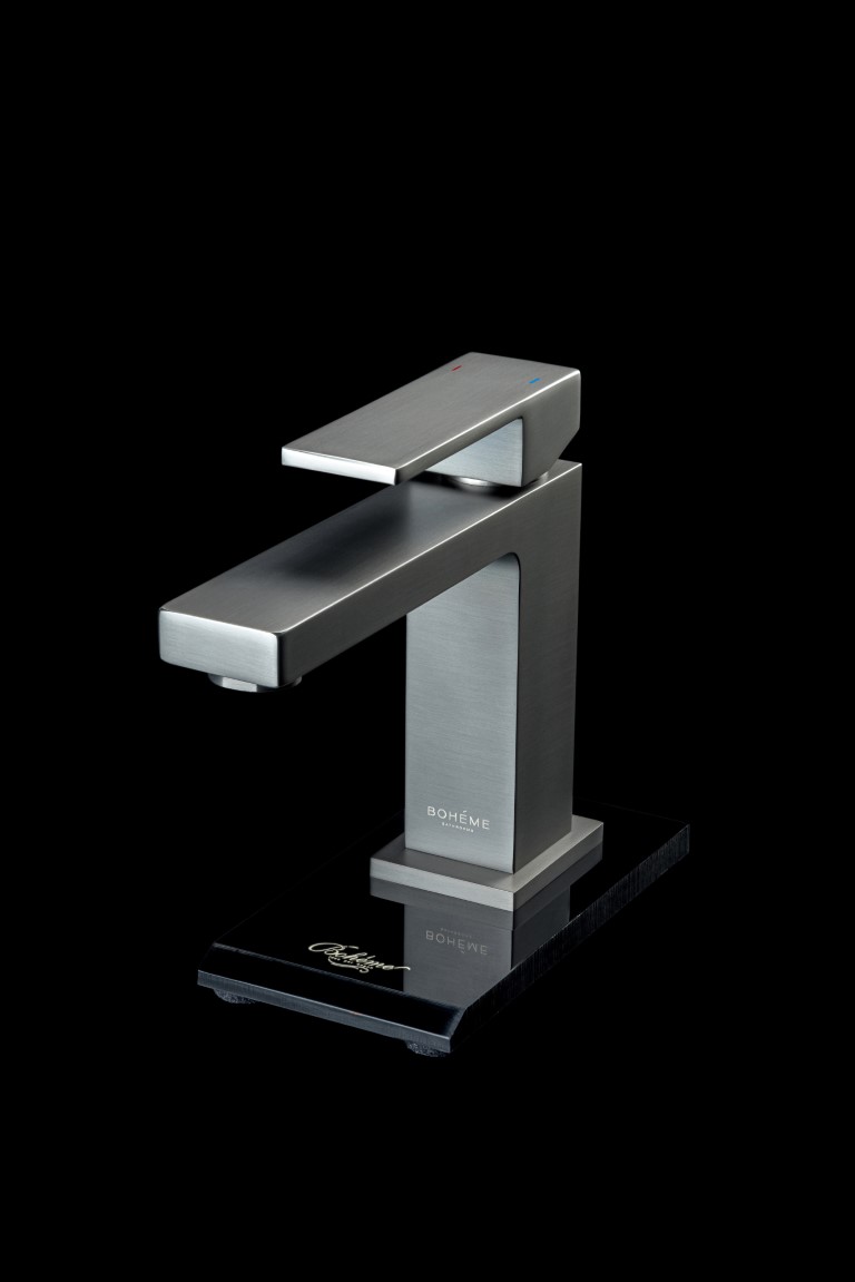 Boheme Cмеситель для умывальника Qubic Matt Gun Metal 471-GM