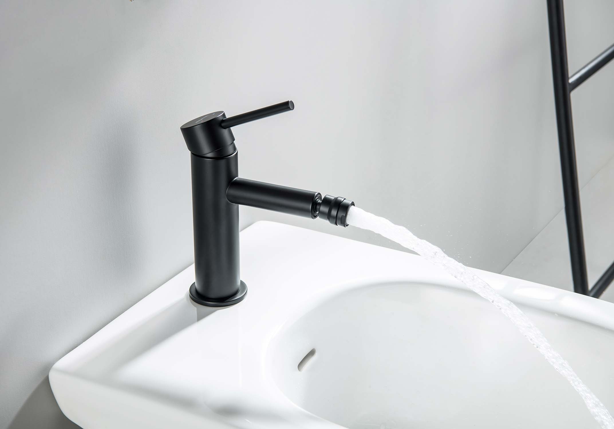 Смеситель Aquatek Европа AQ1318MB для биде