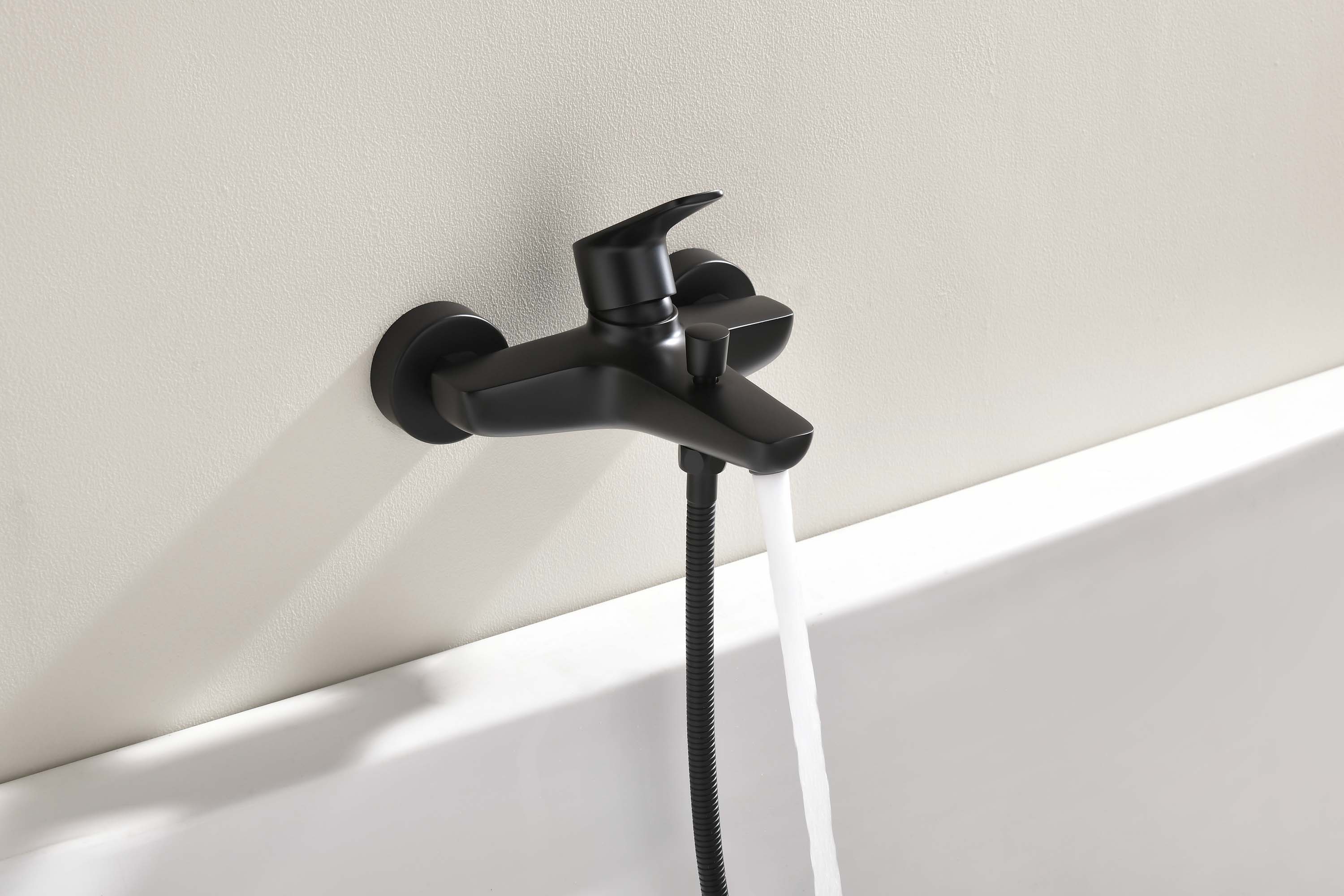 Смеситель Aquatek Бетта AQ1140MB для ванны