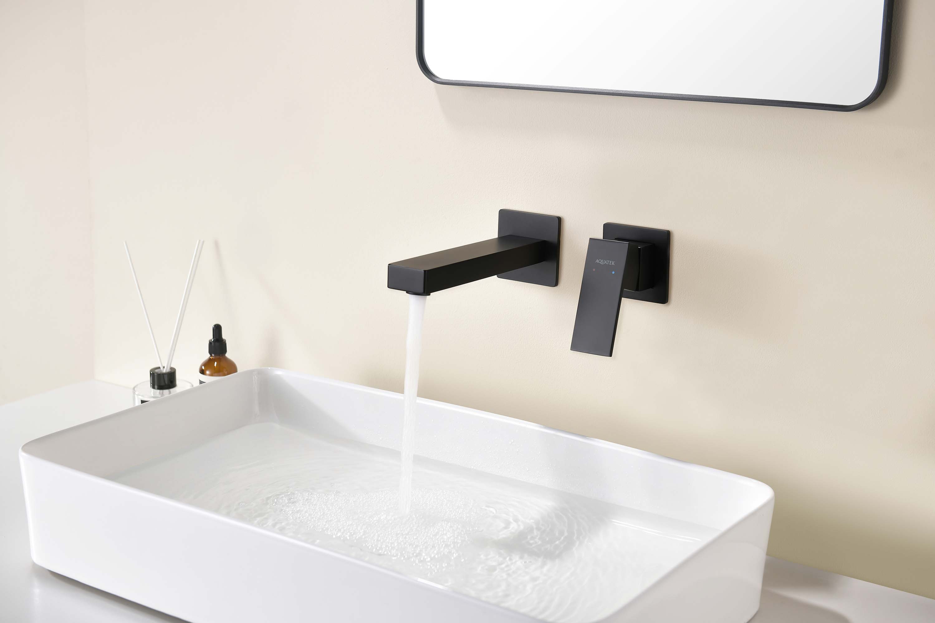 Смеситель Aquatek Либра AQ1613MB для раковины настенный