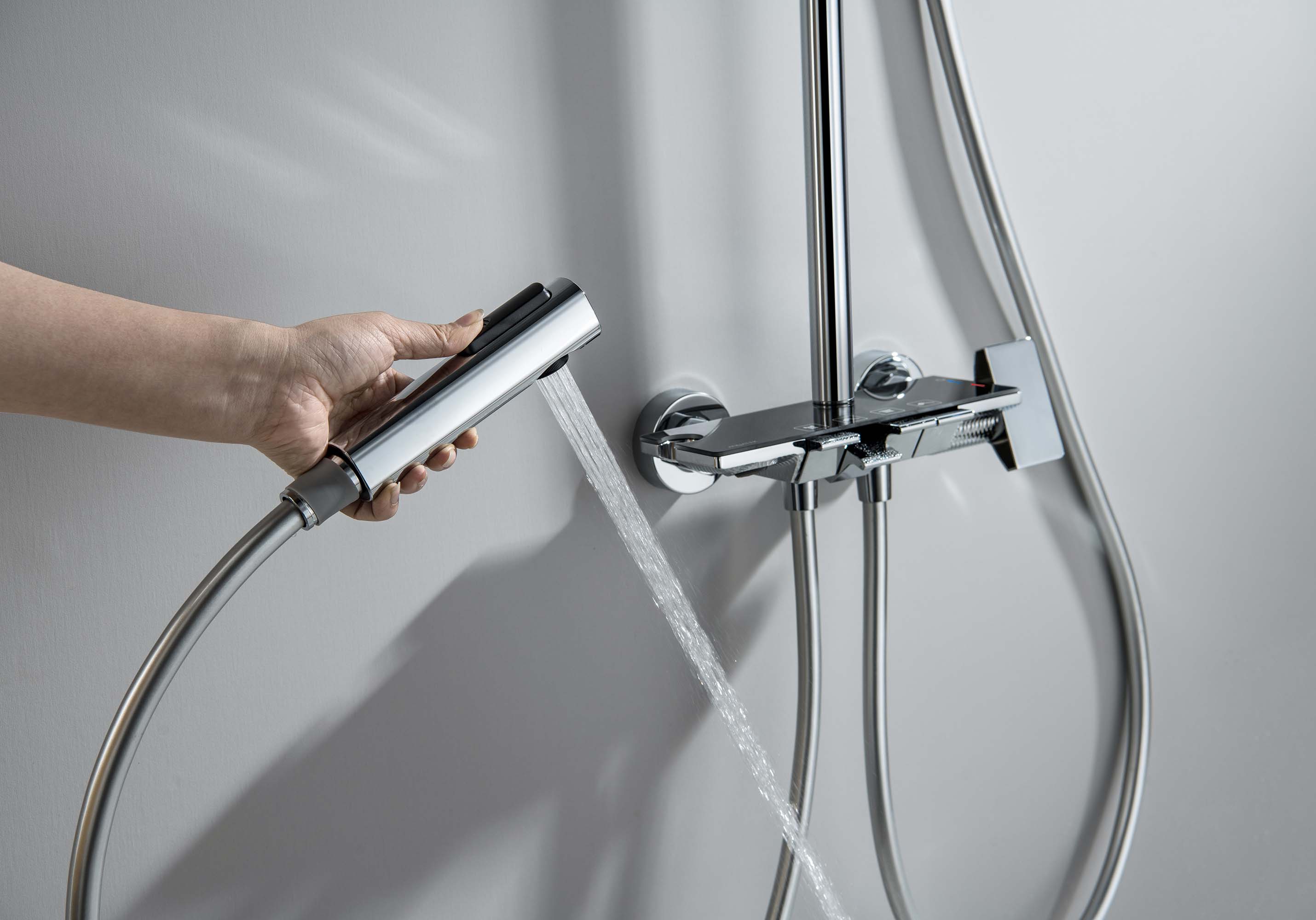 Душевая система Aquatek Поларис AQ3040CR