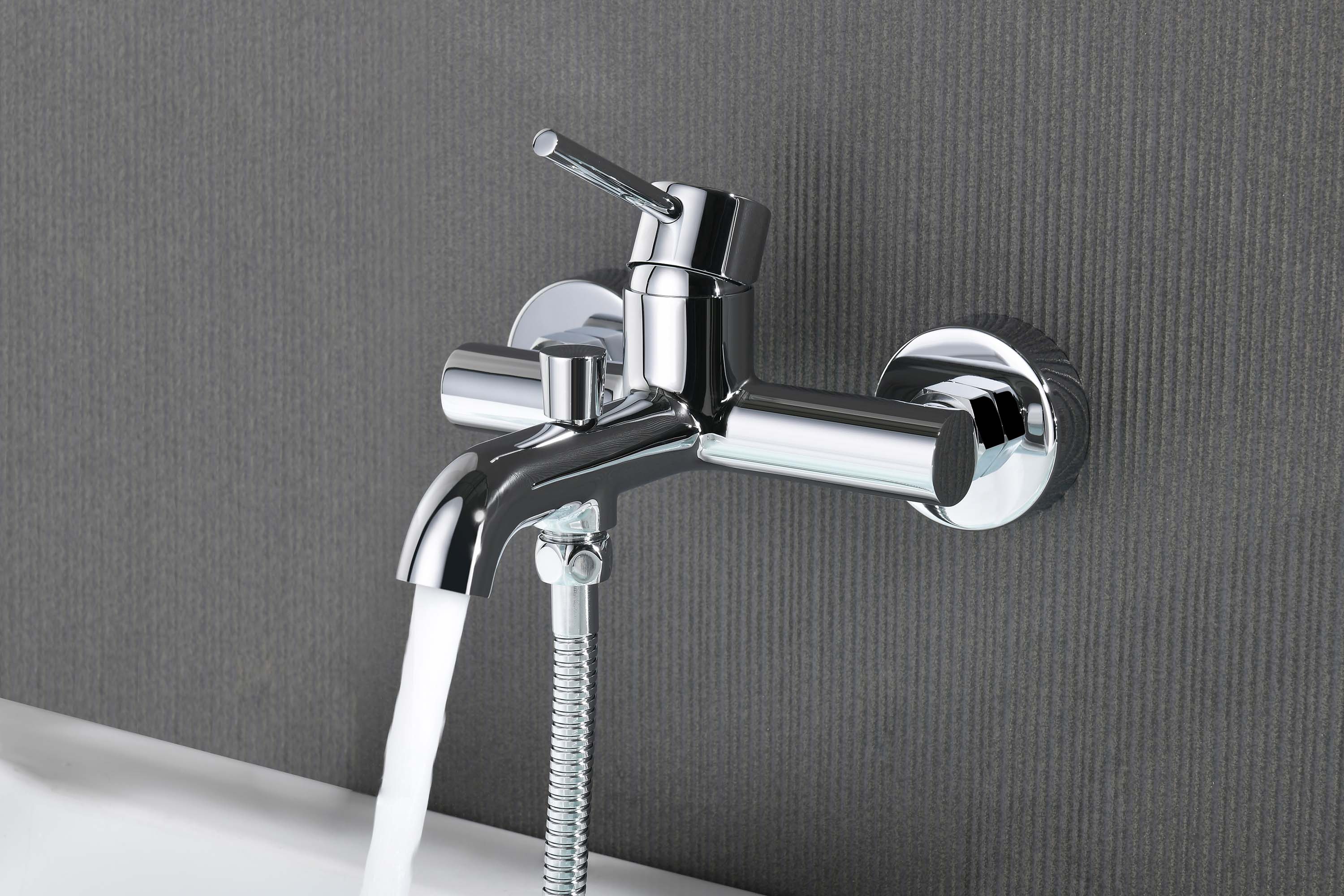 Смеситель Aquatek Европа AQ1340CR для ванны