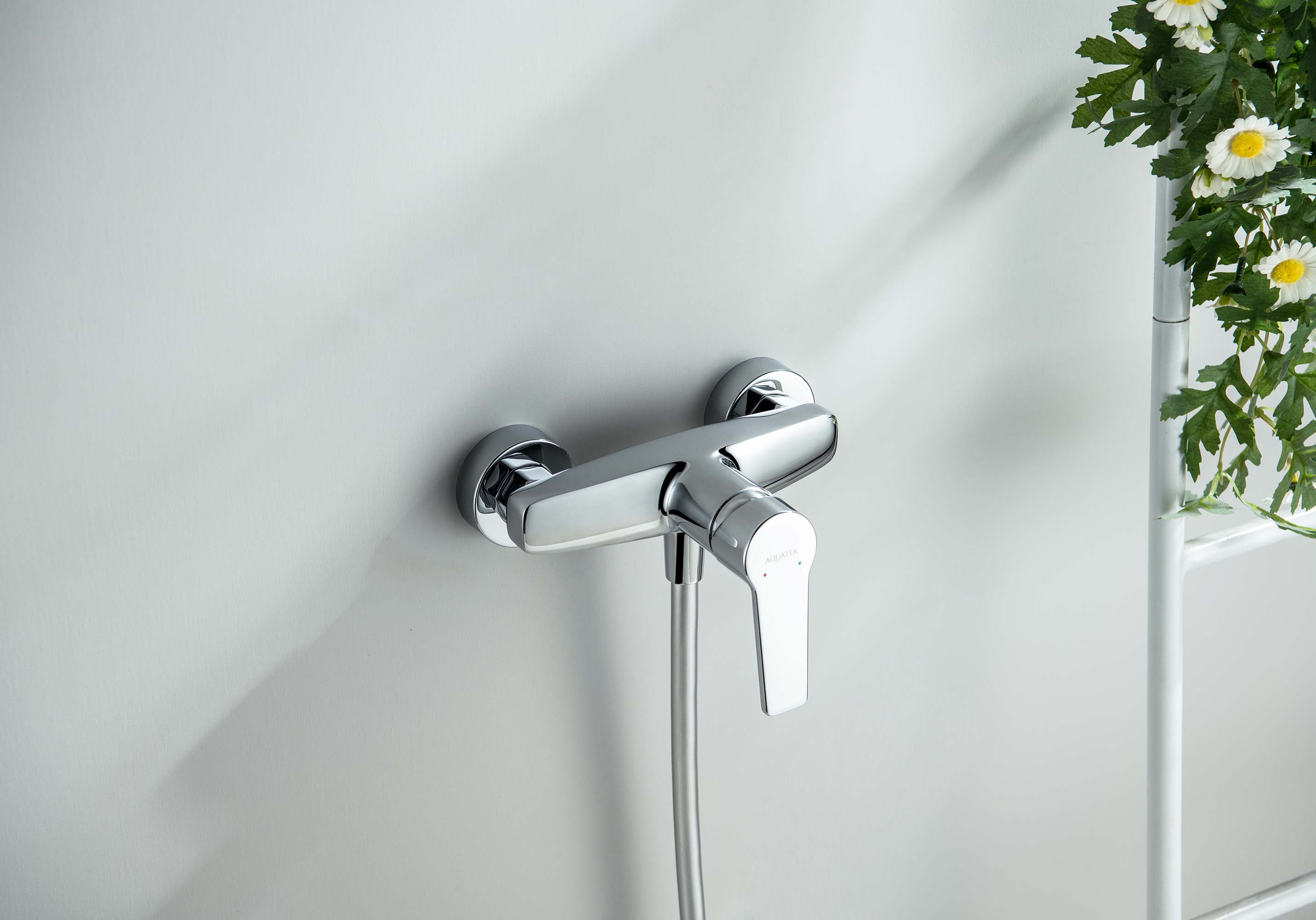 Смеситель Aquatek Лугано AQ1760CR для душа