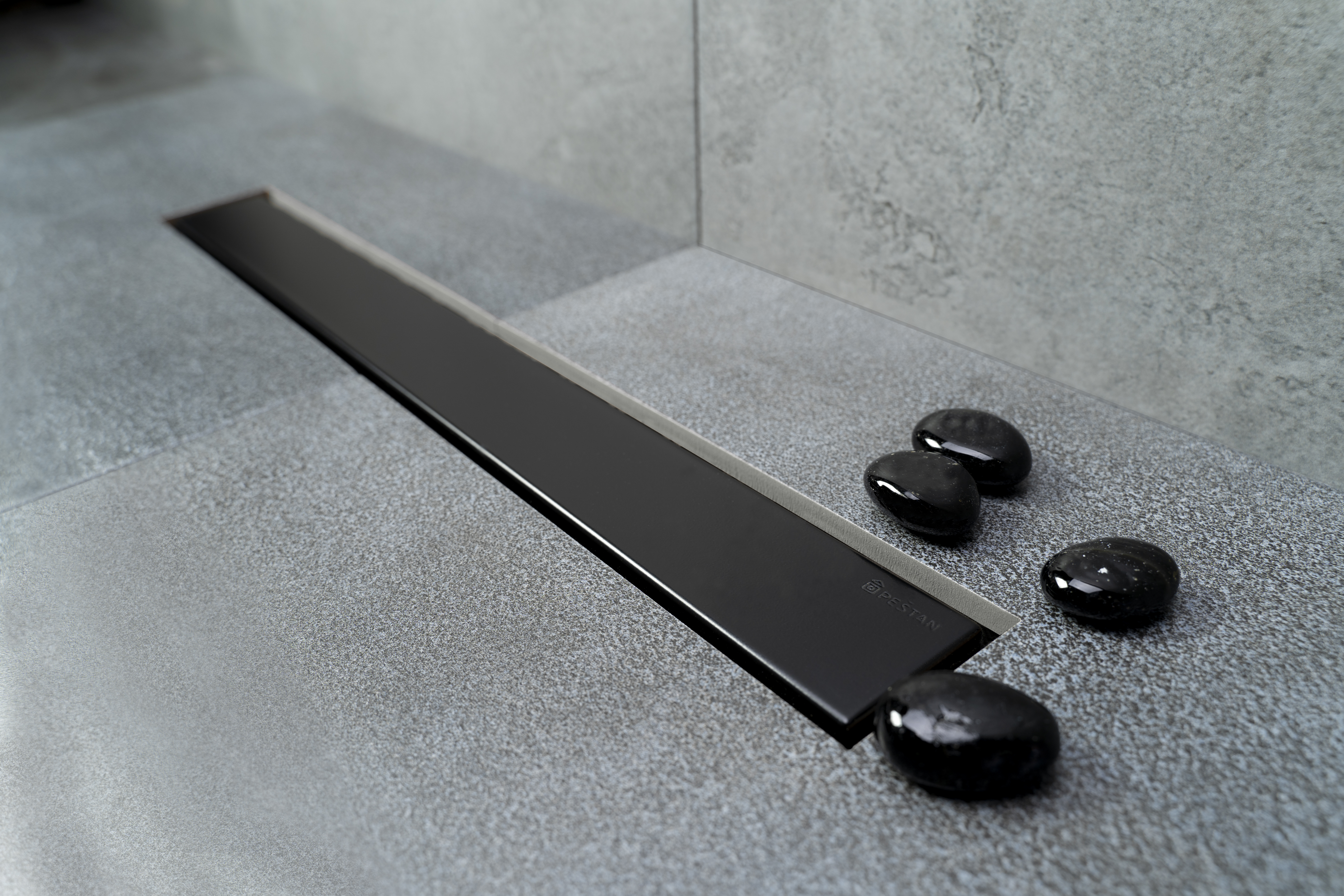 Frameless line 750 Matte Black линейный трап PESTAN 