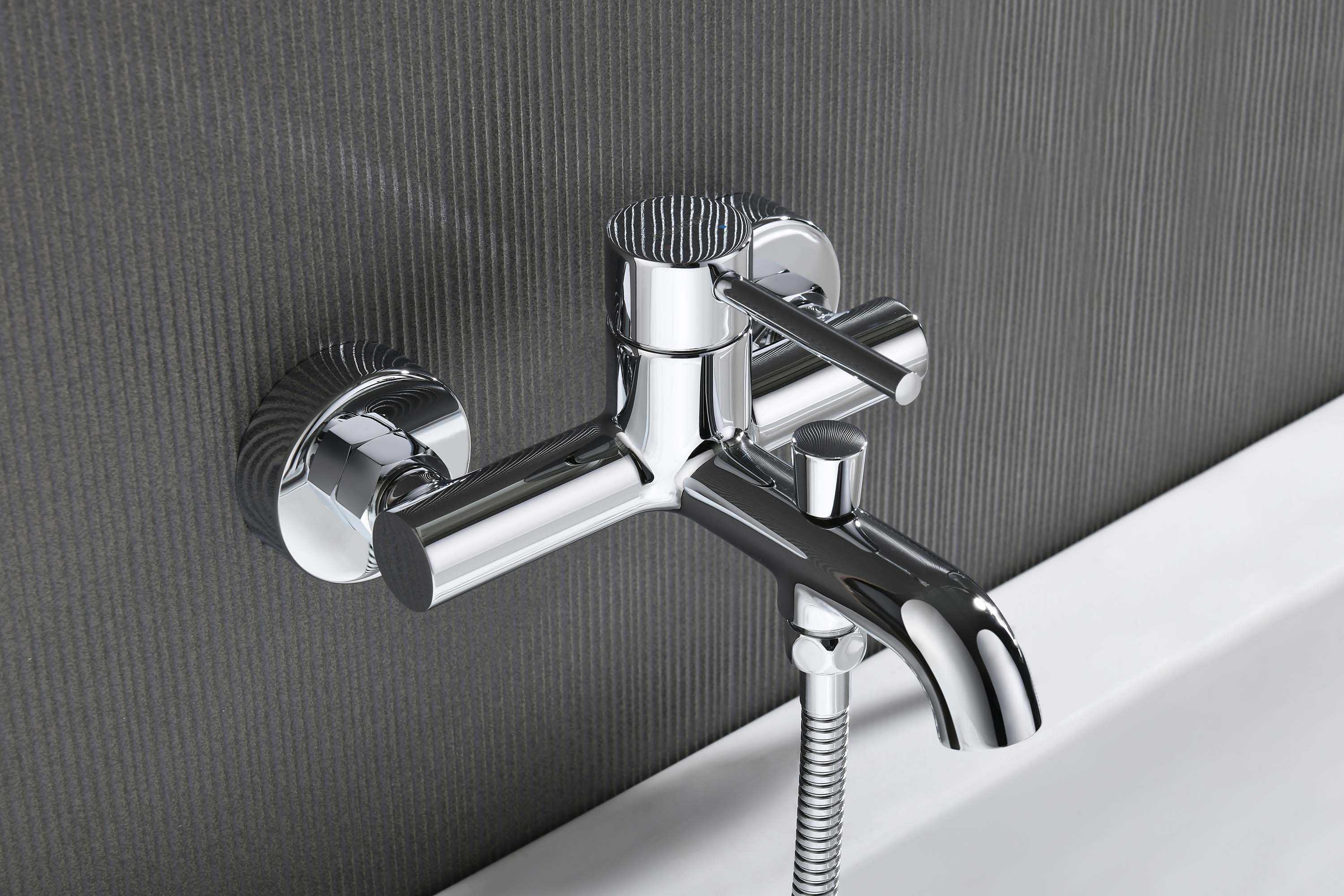 Смеситель Aquatek Европа AQ1340CR для ванны