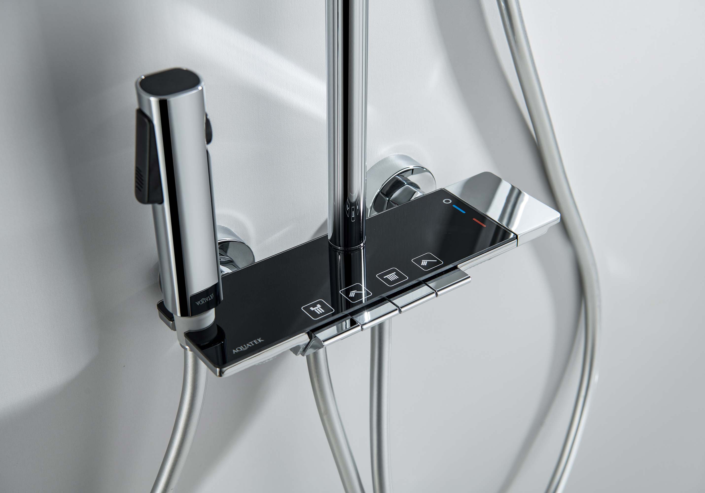 Душевая система Aquatek Поларис AQ3040CR