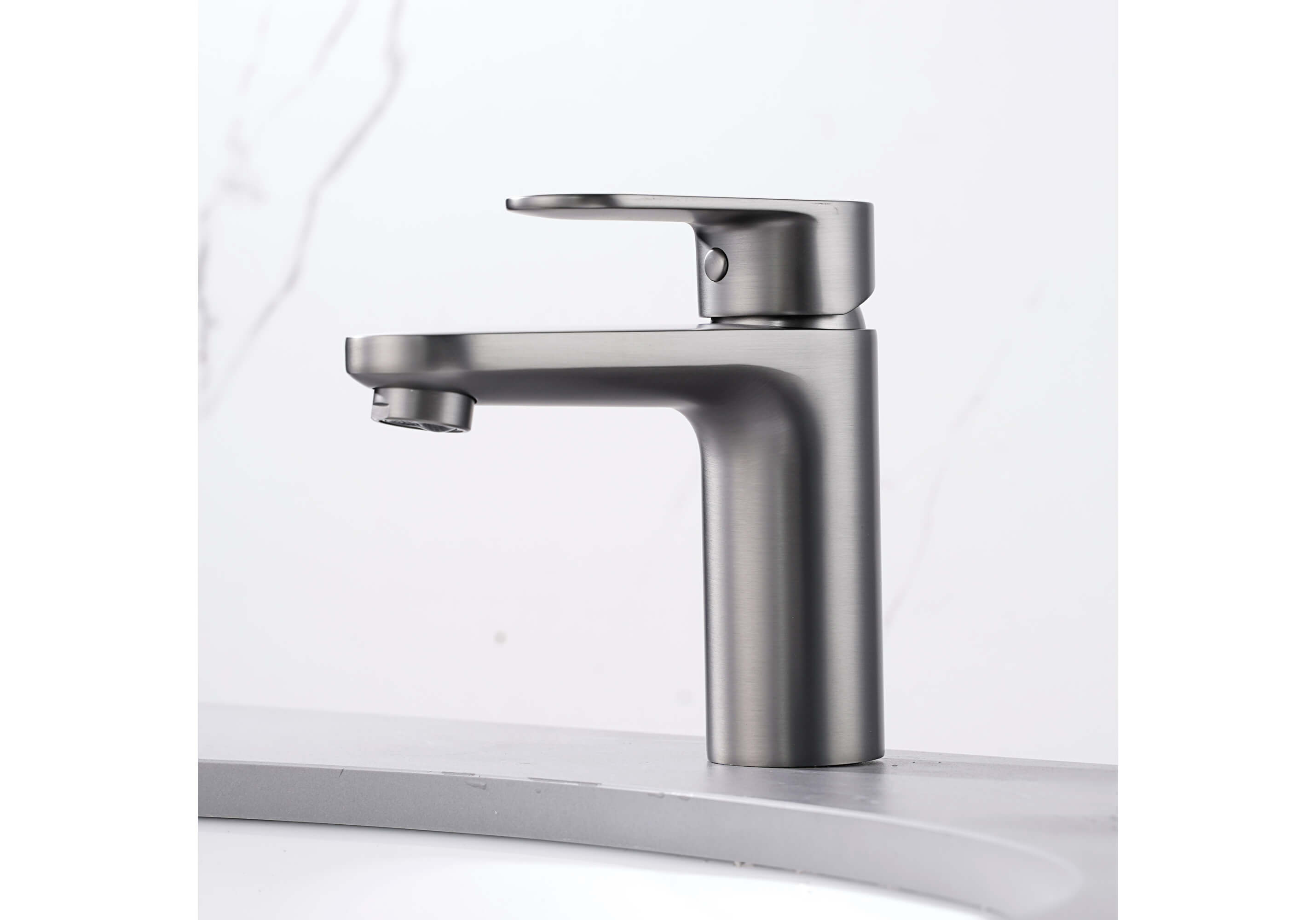 Смеситель Aquatek Ника AQ1810BGM для раковины