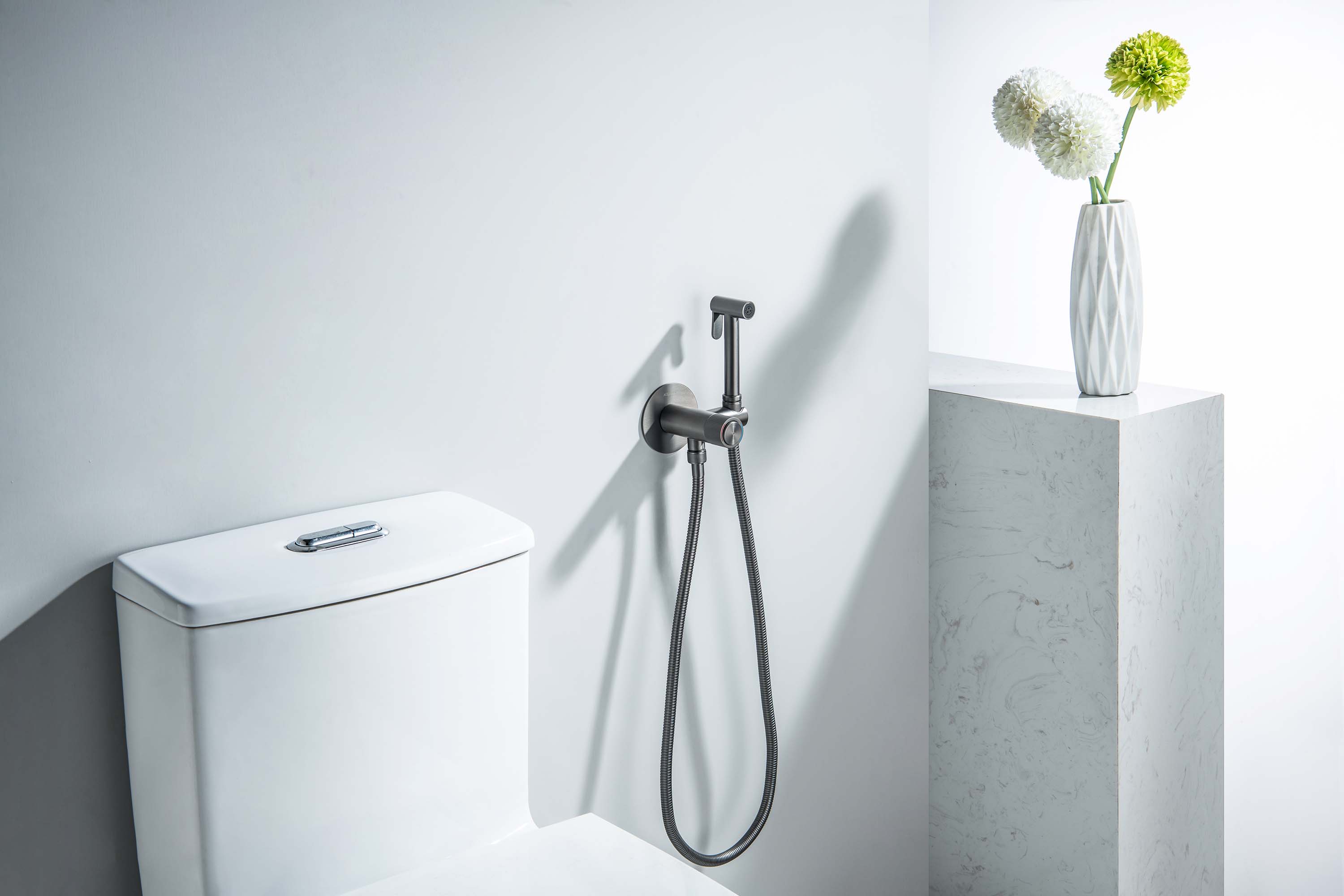 Гигиенический душ со смесителем Aquatek Европа AQ1023BGM