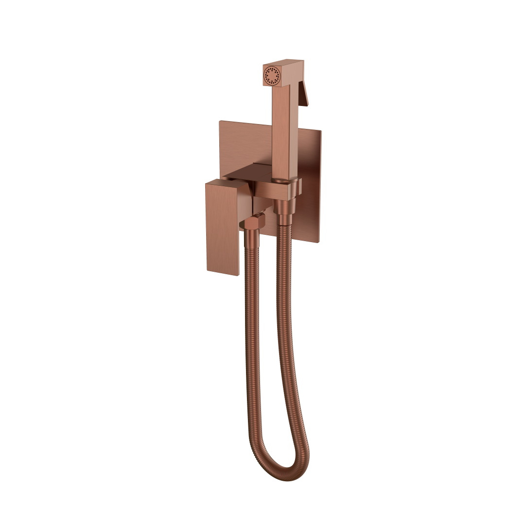 Смеситель гигиенический Boheme Qubic Brushed Bronze 477-BRB