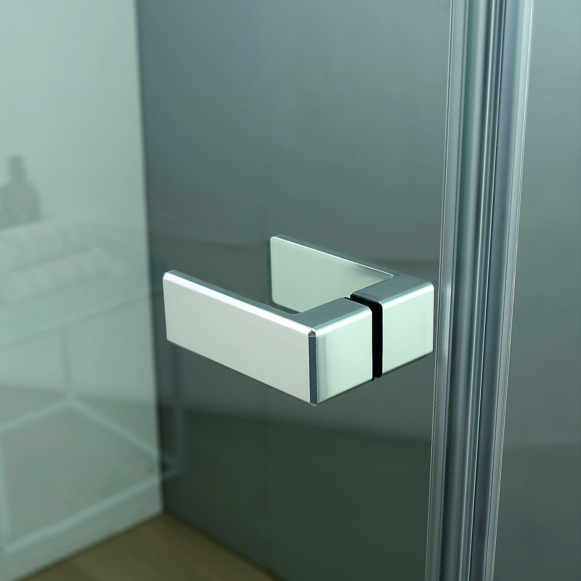 Душевой уголок RGW SV-030 100х100 с распашной дверью